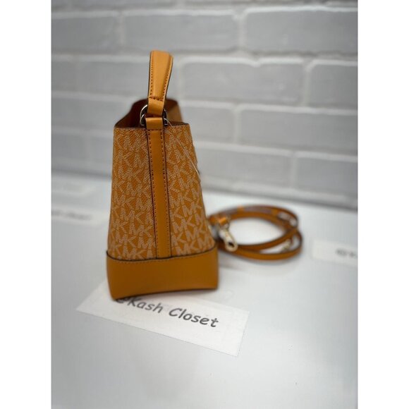 Michael Kors bucket bag mercer small drawstring messenger purse honeycomb multi - Picture 5 of 12